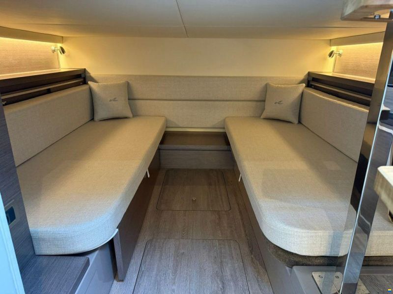 Sea Ray Sundancer 320