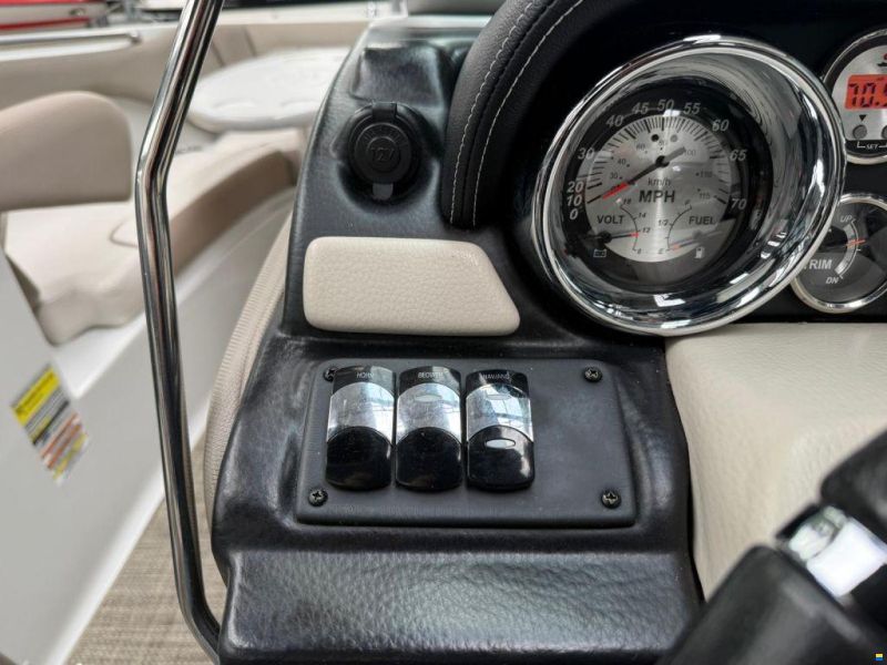 Crownline 225 SS