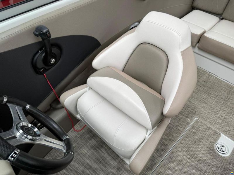 Crownline 225 SS