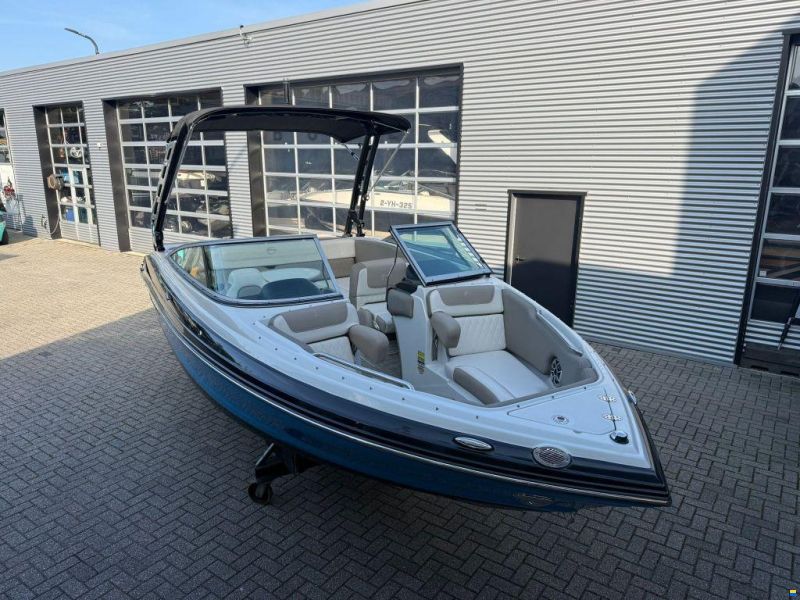 Crownline 225 SS
