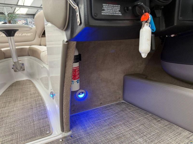 Crownline 225 SS