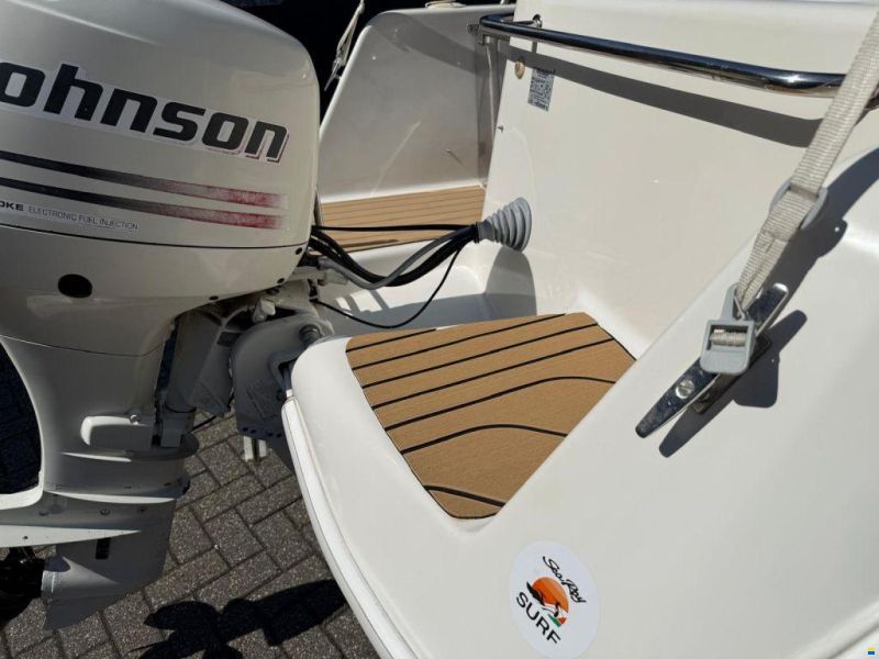Quicksilver 500 Commander