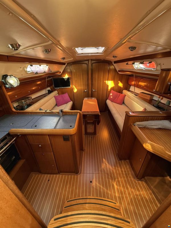 Bavaria 36