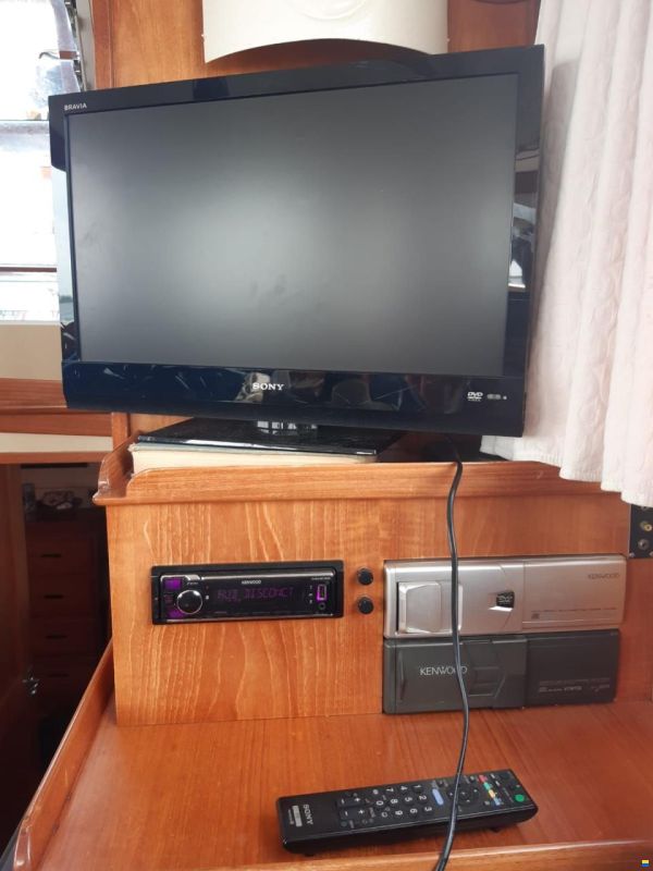 Grand Banks 42
