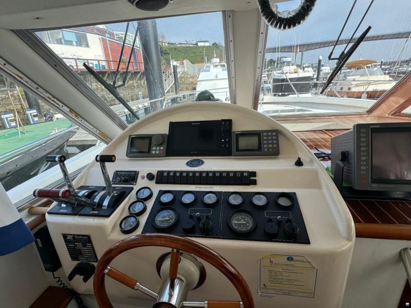 Rodman 1250 Fly