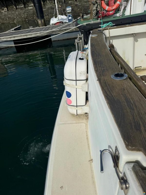 Rodman 1250 Fly