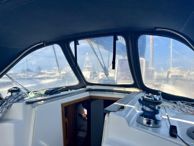 Dufour 38 Classic