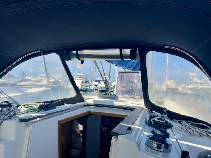 Dufour 38 Classic