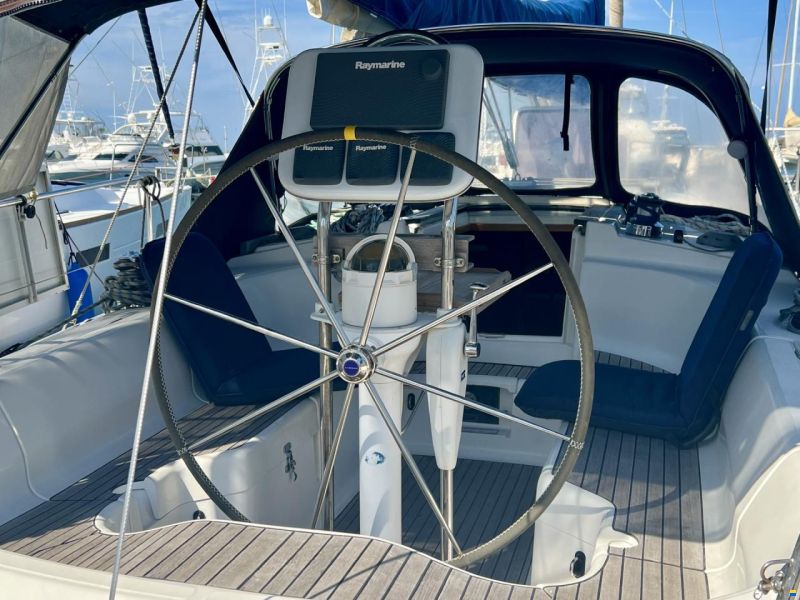 Dufour 38 Classic