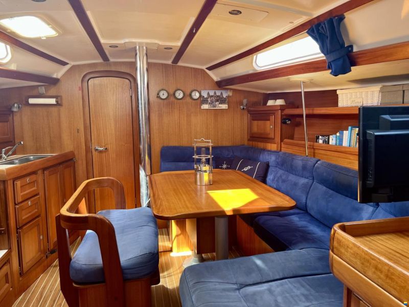 Dufour 38 Classic