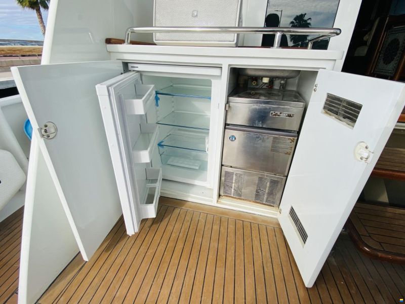AB Yachts ATB Expedition