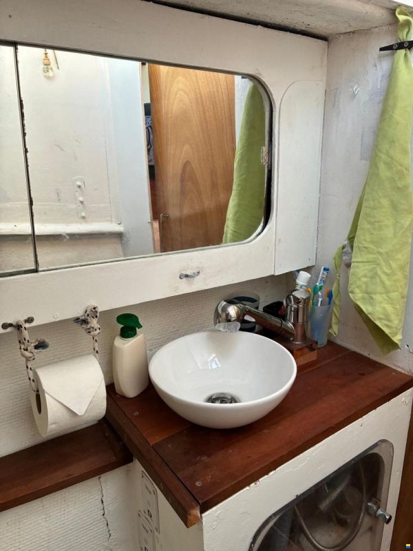 Hobart 1110