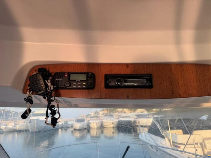 Beneteau Antares 8.80