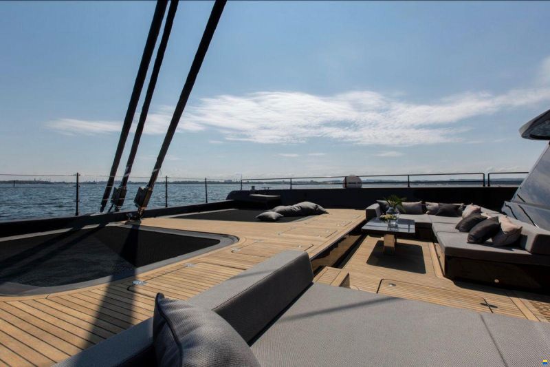 Sunreef 80 Sailing
