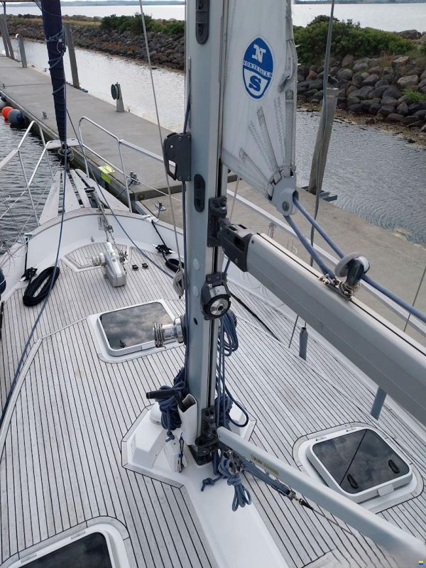 Nauticat 331