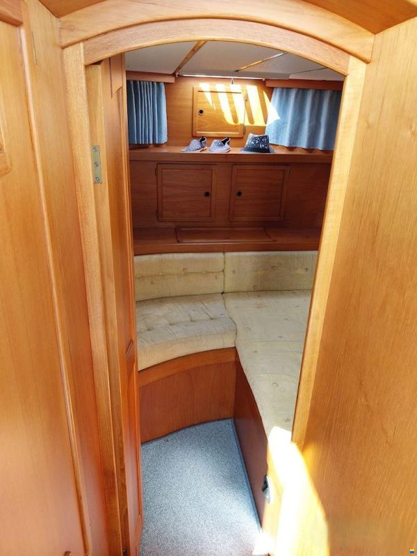 Nauticat 331