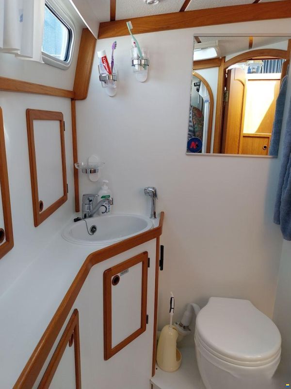 Nauticat 331