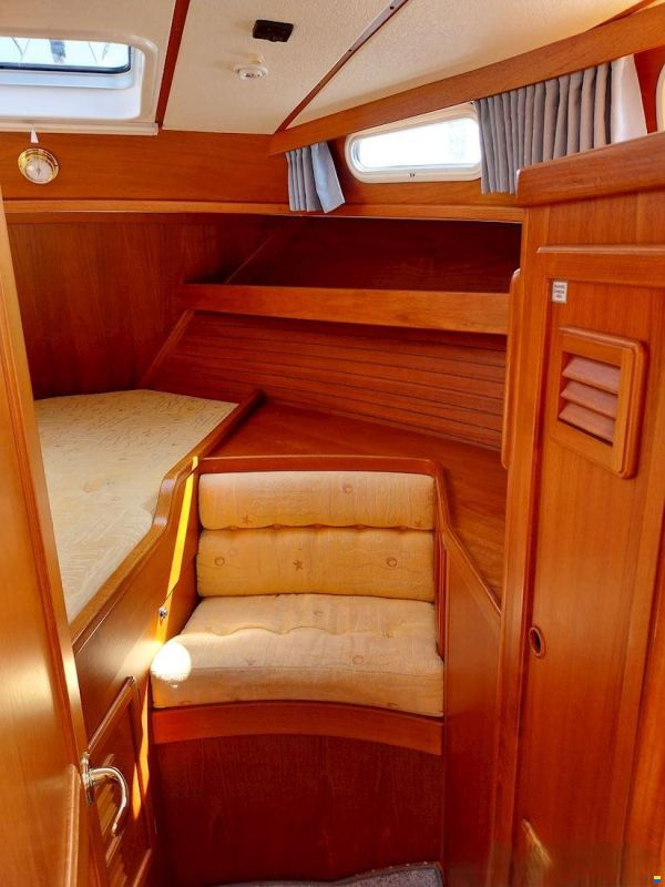 Nauticat 331