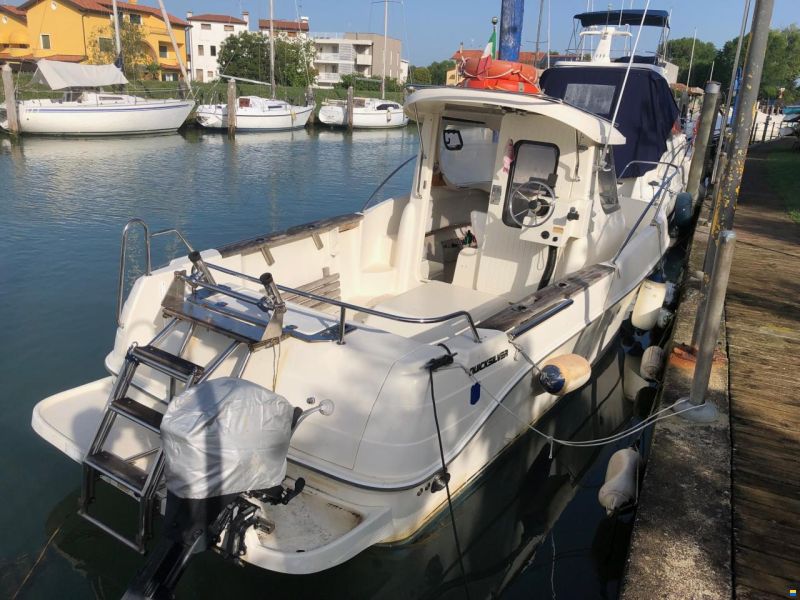 Quicksilver ARVOR 215