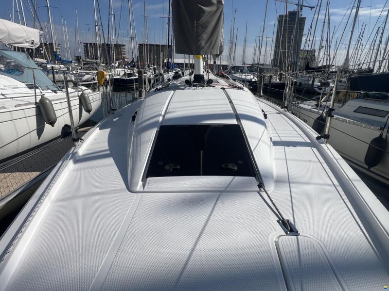 Elan E3