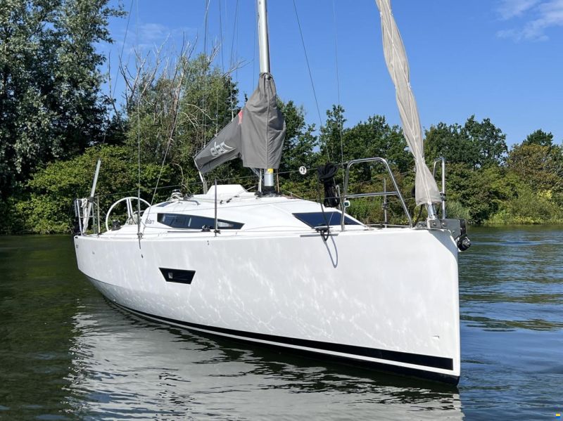 Elan E3