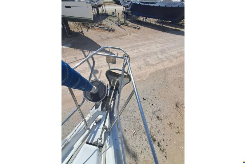 Beneteau Oceanis 411