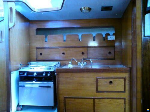 Seastream 34 Deck saloon