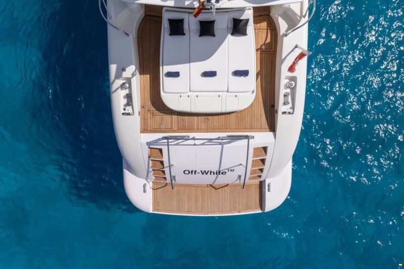 Mangusta 72