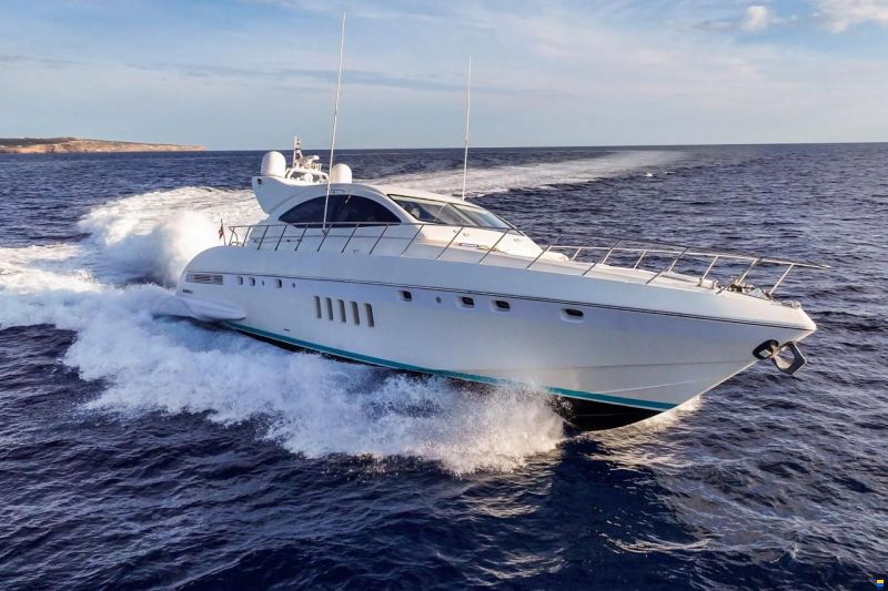 Mangusta 72
