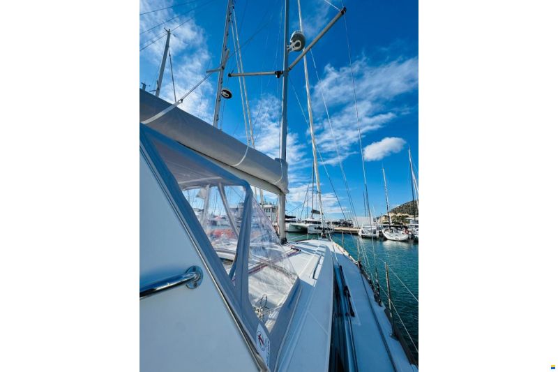Beneteau Oceanis 38.1