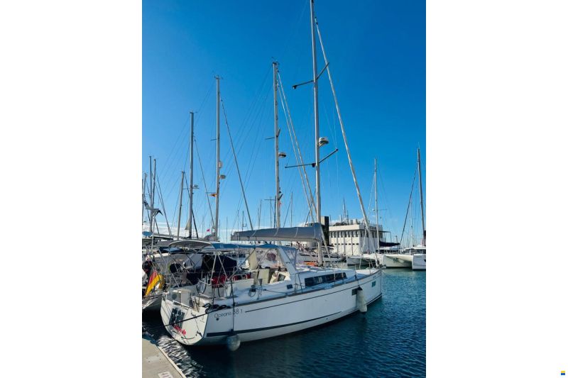 Beneteau Oceanis 38.1