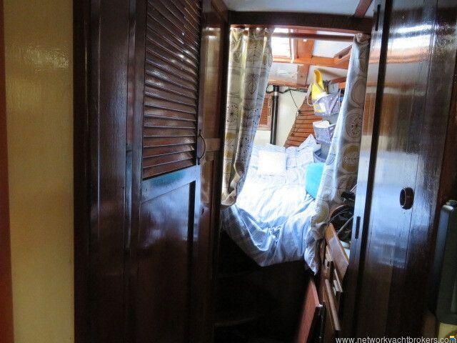 Classic Yacht Classic 50FT steel cutter