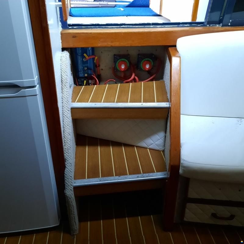 Sea Ray 390 Express