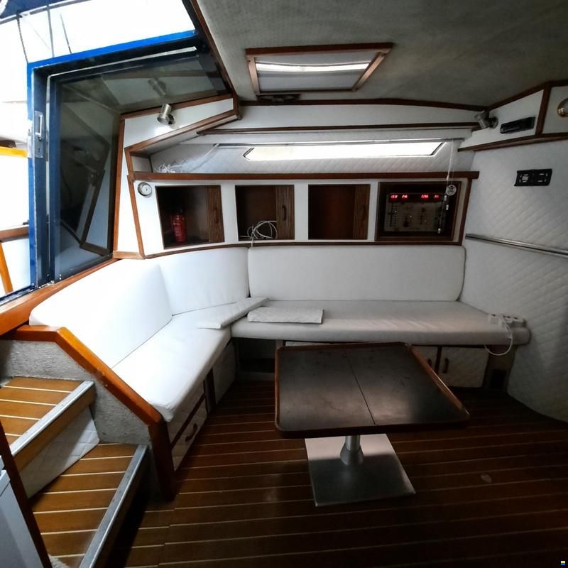 Sea Ray 390 Express