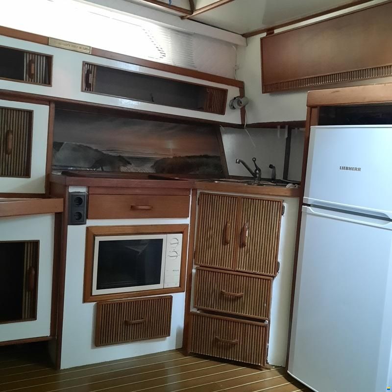 Sea Ray 390 Express