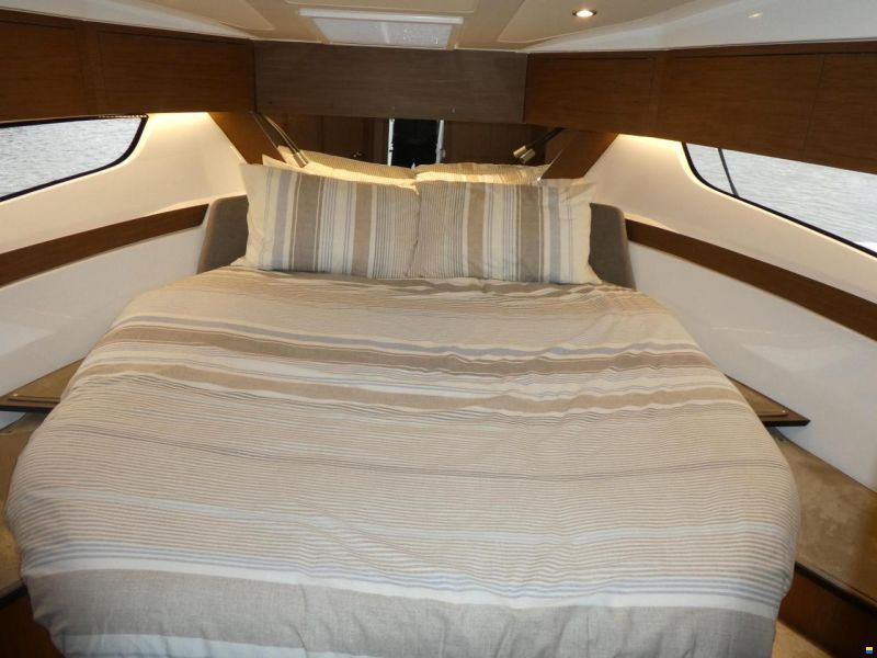 Beneteau Antares 11 OB - (Seakeeper)