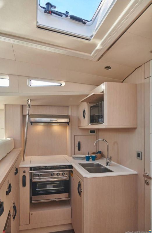 Jeanneau 60 Yacht