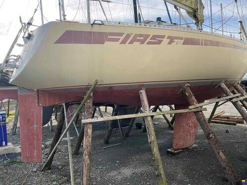 Beneteau First 28