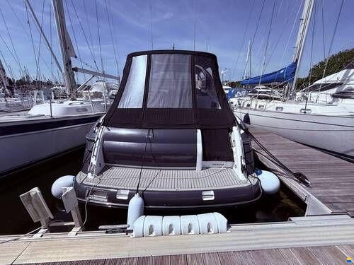 Princess V42