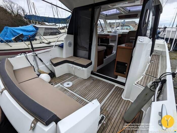 Jeanneau Merry Fisher 855