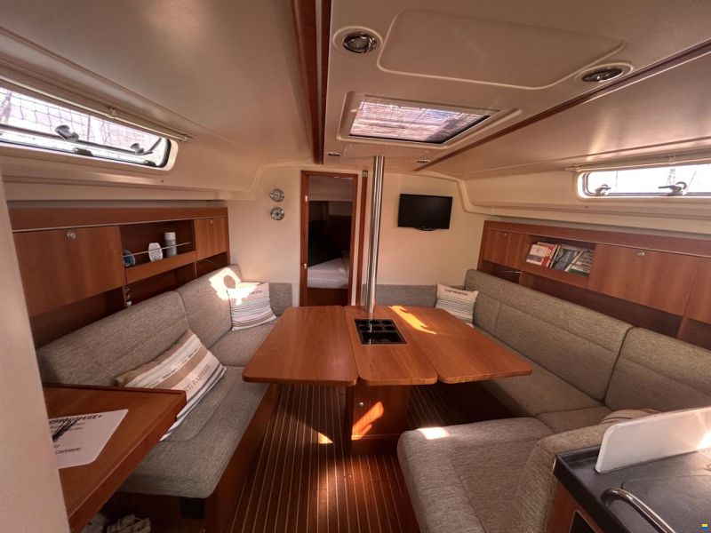 Hanse Yachts AG HANSE 385