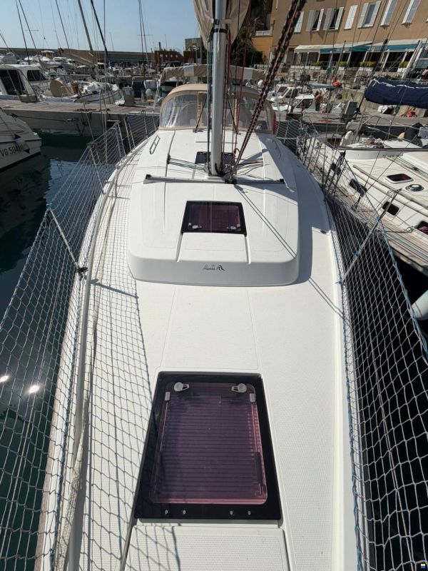 Hanse Yachts AG HANSE 385