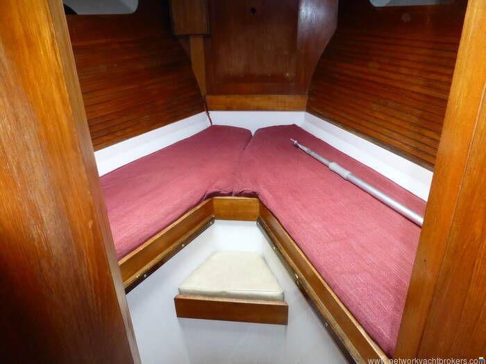 Moody 42 CC Ketch