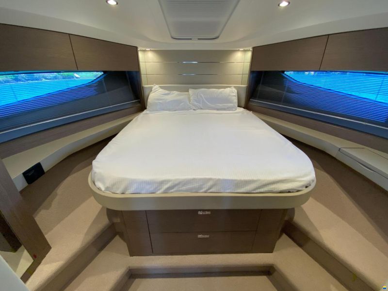 Princess V40