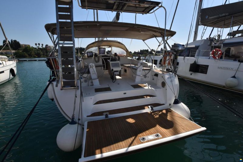 Bavaria Cruiser 51