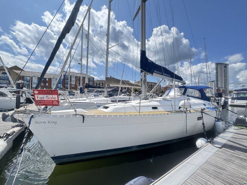 Beneteau Oceanis Clipper 381