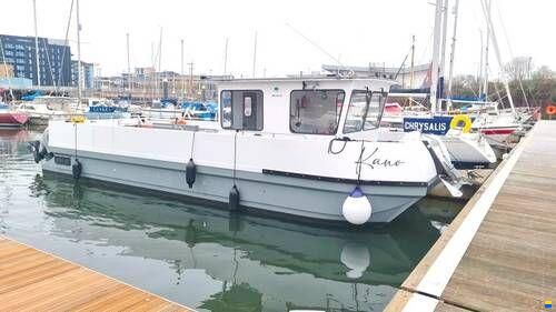 9.5 Catamaran
