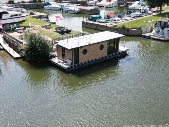 Waterlodge OASIS 3