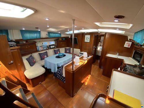 Beneteau Oceanis Clipper 523