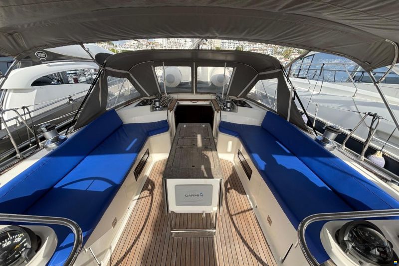 Bavaria Cruiser 55